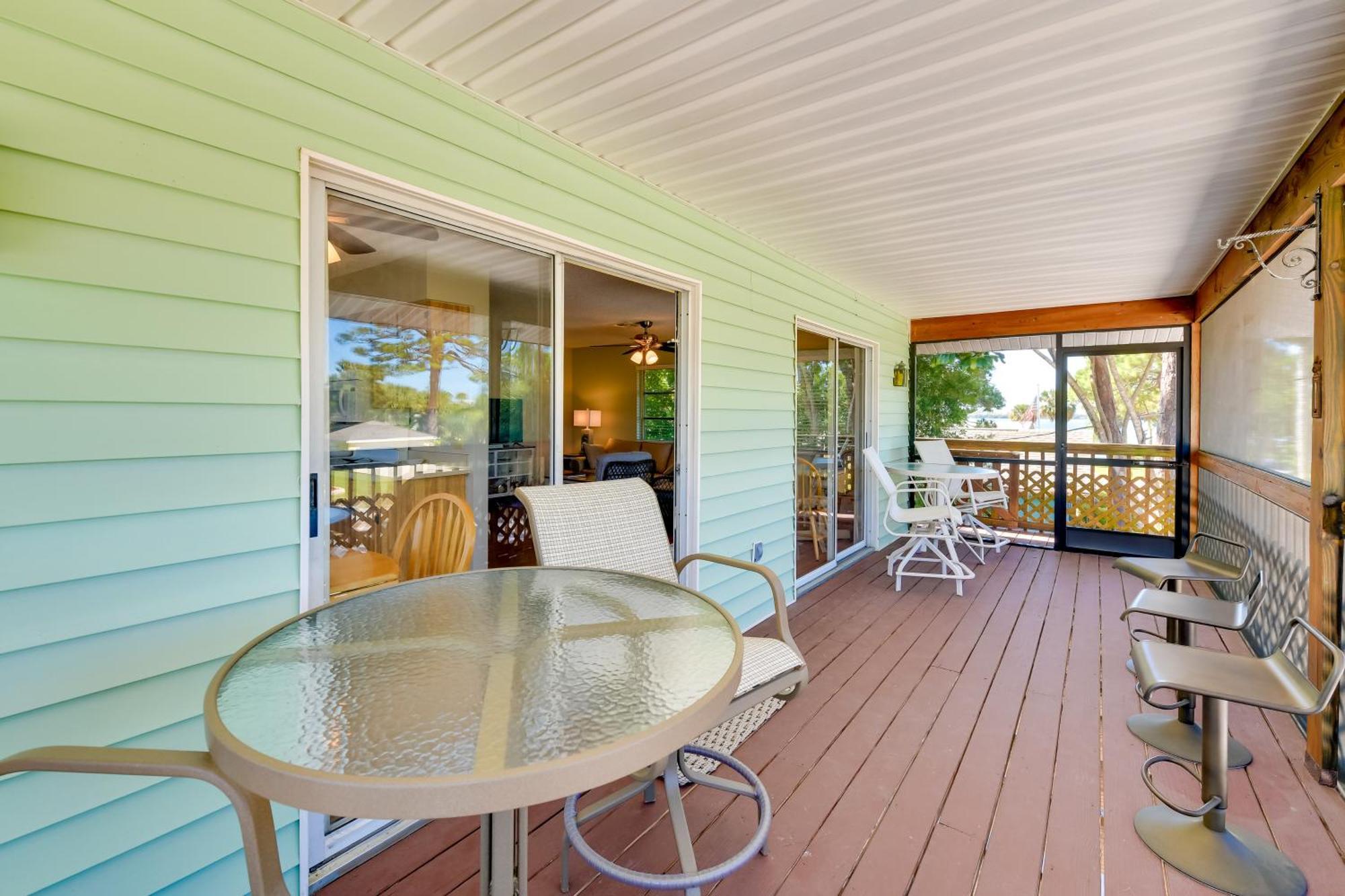 Coastal Oasis With Shared Pool, 2 Mi To Beach! Englewood Buitenkant foto